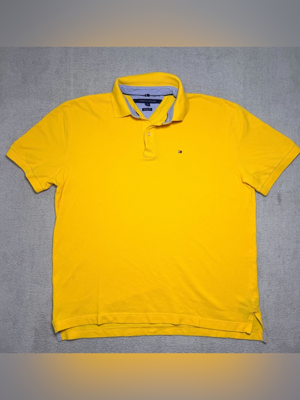 Tommy Hilfiger Polo Shirt Men’s XL Classic Fit Yellow Short Sleeve Preppy